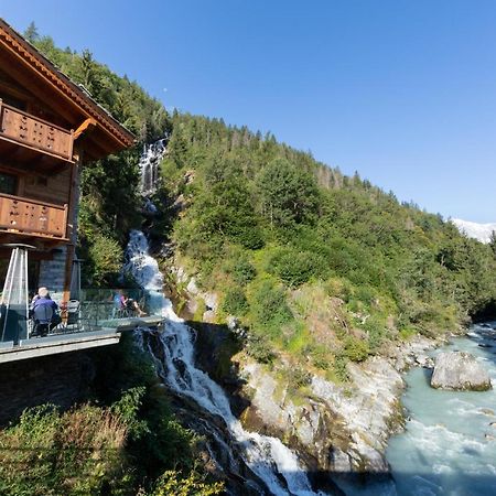 La Cascata Chambres D'Hotes La Salle Luaran gambar
